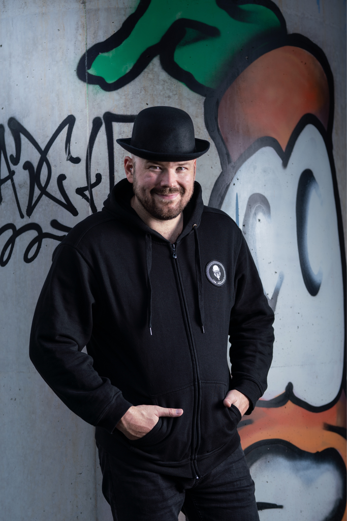 3_7a79aab6-95c0-4c8c-8d0e-